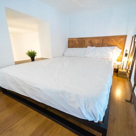 Singular Apartamento En Delicias By Bebalmy Madrid Esterno foto
