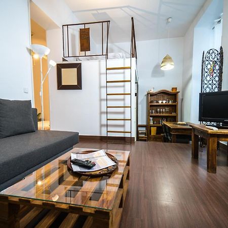 Singular Apartamento En Delicias By Bebalmy Madrid Esterno foto