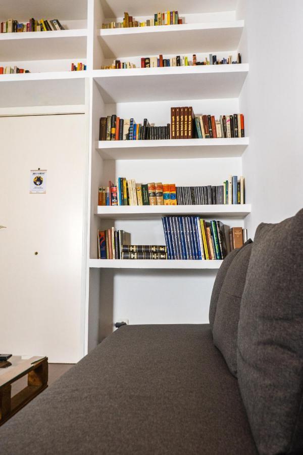 Singular Apartamento En Delicias By Bebalmy Madrid Esterno foto